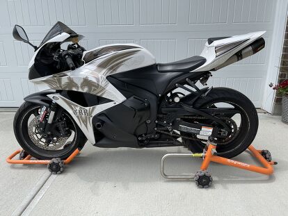 09\' Phoenix Edition Honda 600RR Low Miles