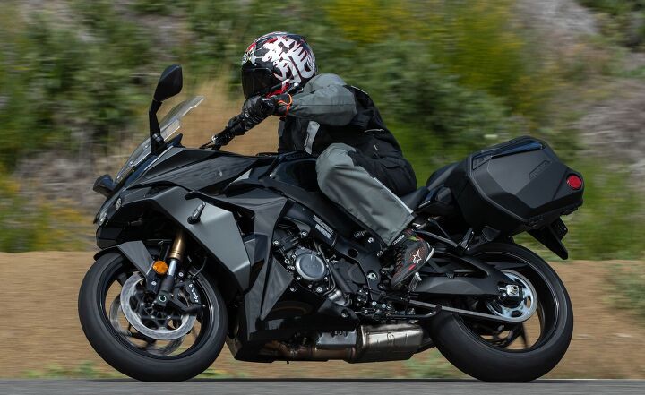 2022 Suzuki GSX-S1000GT+ First Ride – Video