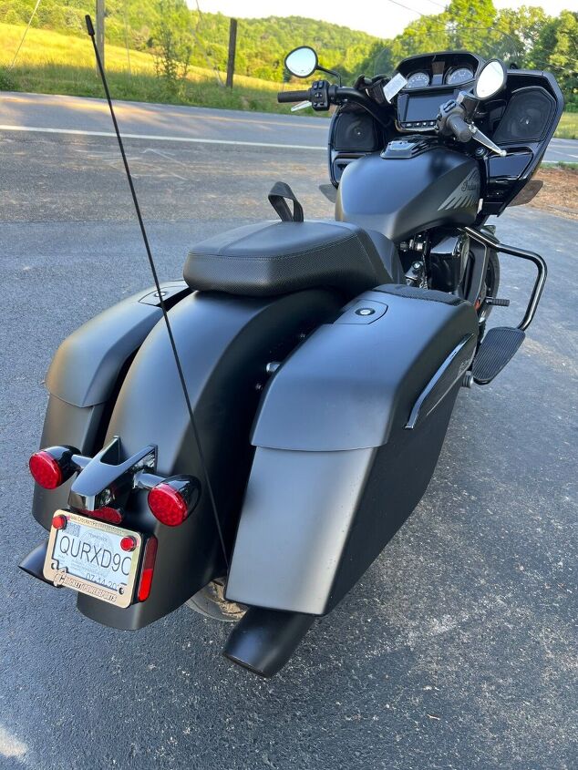 2024 indian motorcycle challenger dark horse with powerband audio pac