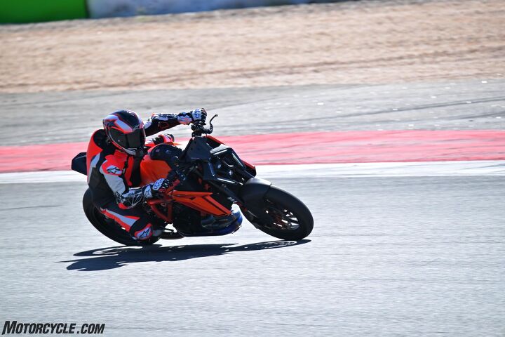 2024 ktm 1390 super duke r evo review track test