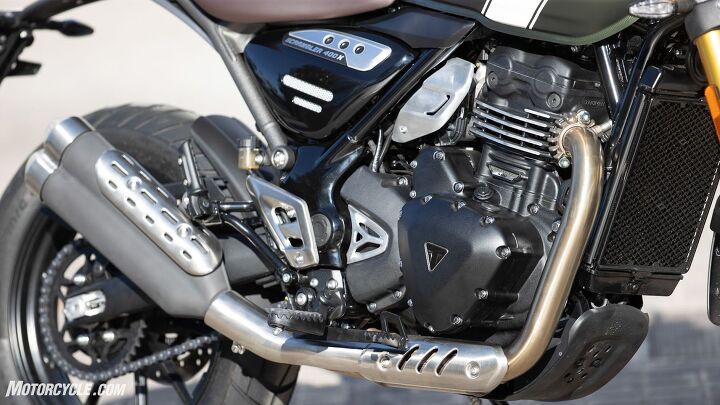 The Scrambler 400 X varies slightly in its final drive with a one tooth smaller countershaft sprocket, but in my experience, the ride doesn’t feel terribly different.