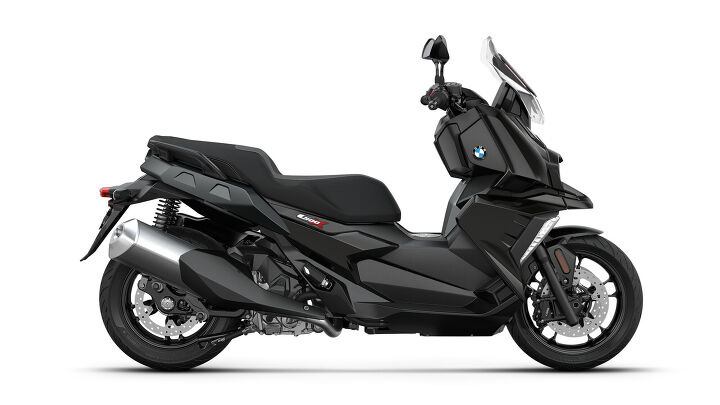 2025 bmw c 400 gt and c 400 x first look
