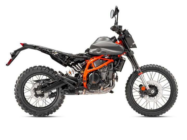 2025 ktm 390 enduro r first look
