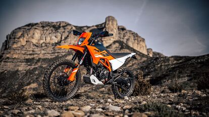 2025 KTM 390 Enduro R — First Look