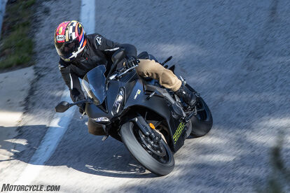 2025 triumph daytona 660 review first ride