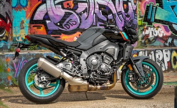 Ask MO Anything: Should I Buy a New 2022 Yamaha MT-10?