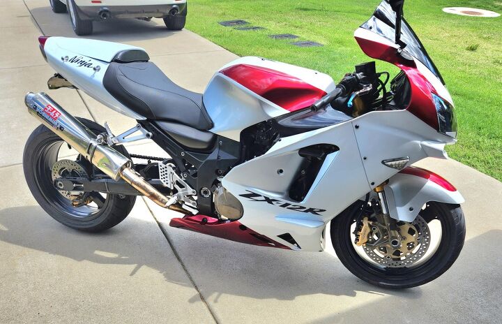 big beautiful 2005 zx12 r