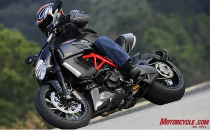 Church of MO: 2011 Ducati Diavel Review