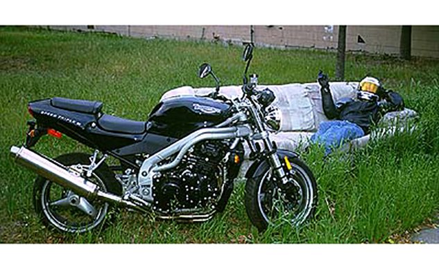 Church Of MO: First Ride: 2002 Triumph Speed Triple