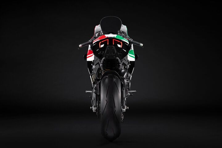 2025 ducati panigale v4 tricolore gallery