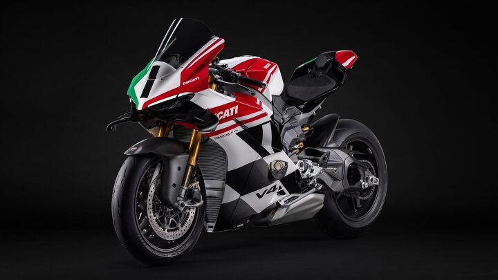 2025 ducati panigale v4 tricolore gallery