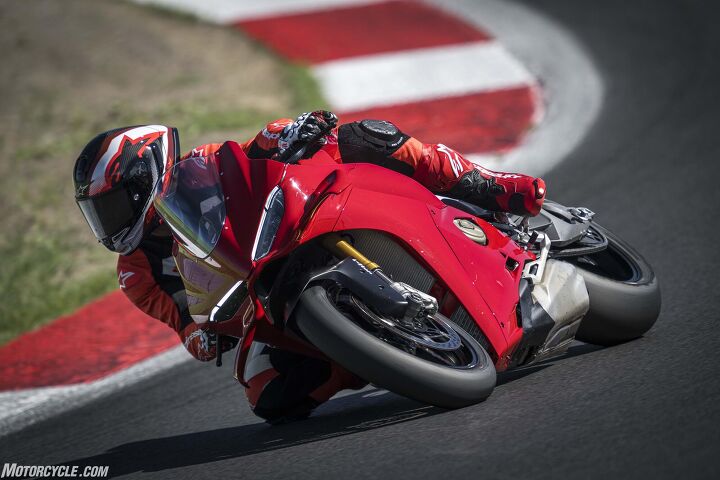 2025 ducati panigale v4s review first ride