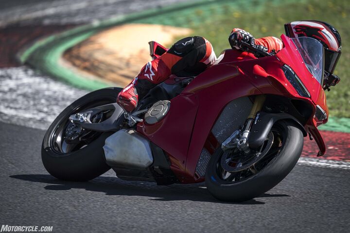 2025 ducati panigale v4s review first ride