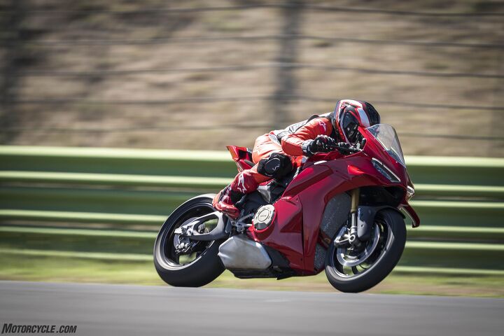 2025 ducati panigale v4s review first ride
