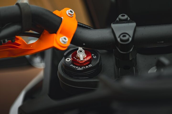 2025 ktm 390 adventure r and 390 adventure x gallery