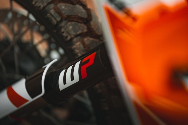 2025 ktm 390 adventure r and 390 adventure x gallery
