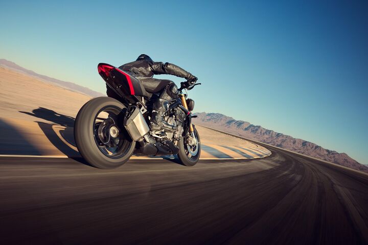 2025 triumph speed triple 1200 rs first look