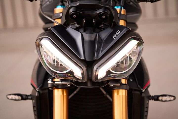 2025 triumph speed triple 1200 rs first look gallery