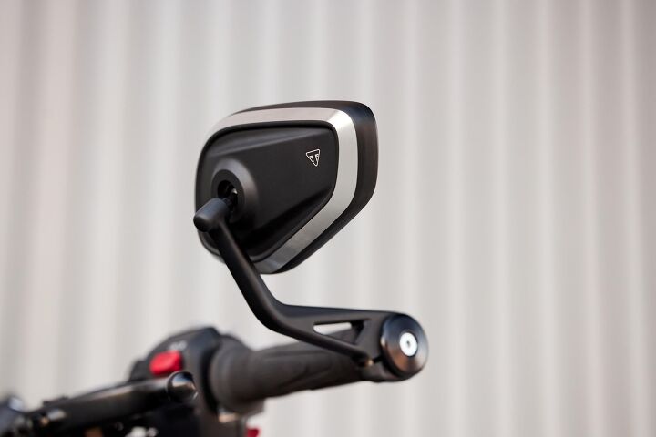 2025 triumph speed triple 1200 rs first look gallery