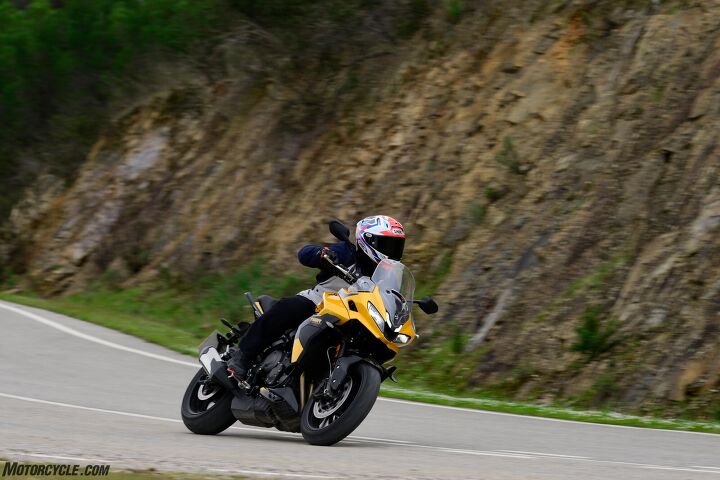 2025 triumph tiger sport 800 review gallery