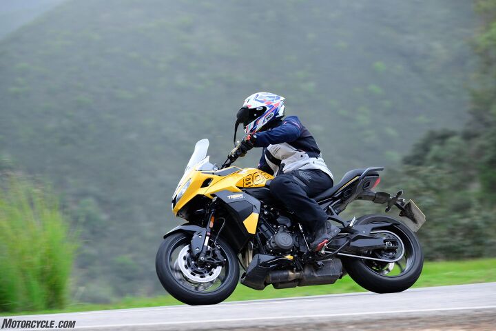 2025 triumph tiger sport 800 review gallery