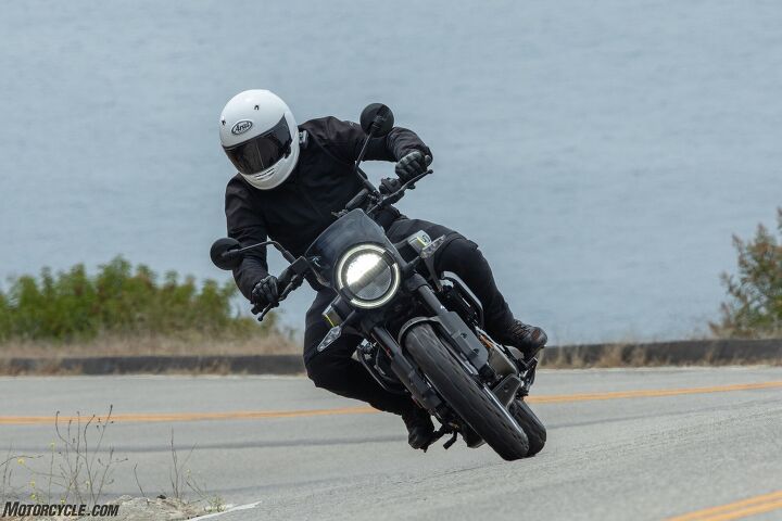 2024 husqvarna svartpilen vitpilen 401 review first ride