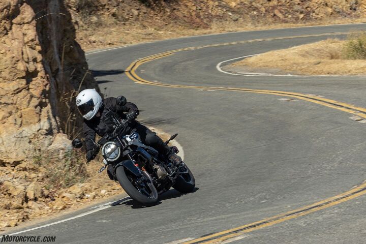  The Vitpilen would be the way to go if you’re looking for a sporty steed for twisty roads.