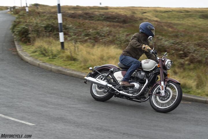 2025 royal enfield classic 650 review gallery