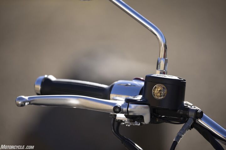 2025 royal enfield classic 650 review gallery