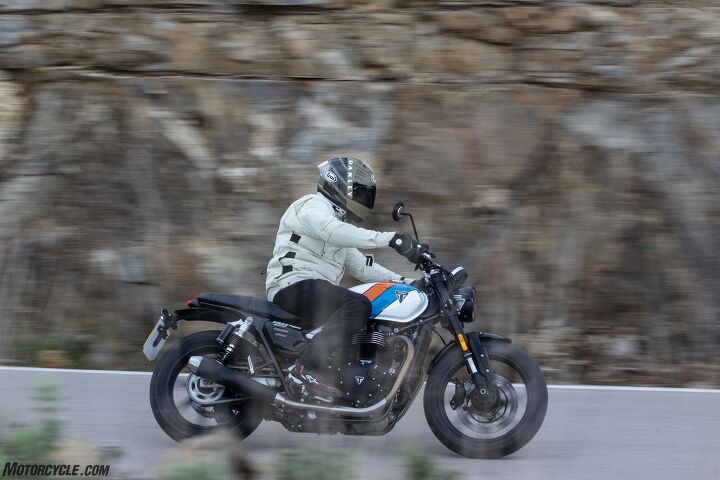 2025 triumph speed twin 900 review gallery