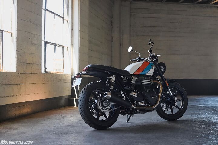 2025 triumph speed twin 900 review gallery