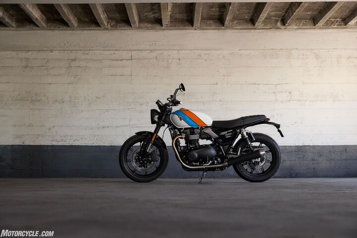 2025 triumph speed twin 900 review gallery