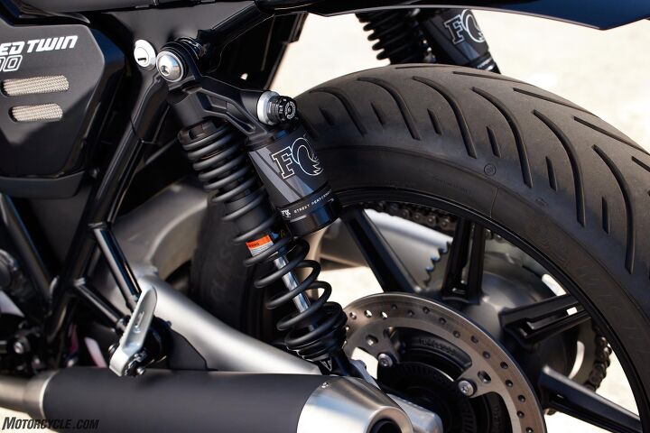 2025 triumph speed twin 900 review gallery