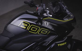 2025 Triumph Tiger Sport 800 Gallery