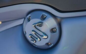 Limited Edition 2025 Vespa 946 Snake Gallery