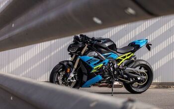2025 BMW S 1000 R Gallery