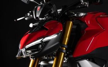 2025 Ducati Streetfighter V2 Gallery